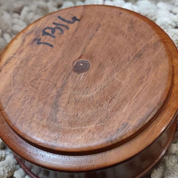 4 Small 4 1/2 inch Wooden Dipping Bowls 4 New‎ Dayton Hudson Wooden Napkin Rings - Picture 3 of 8